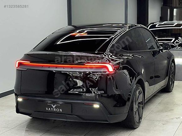 2025 TESLA RWD 7.800KM JUNİPER/CAM TAVAN/ARKA EKRAN/OTOPLOT/FULL