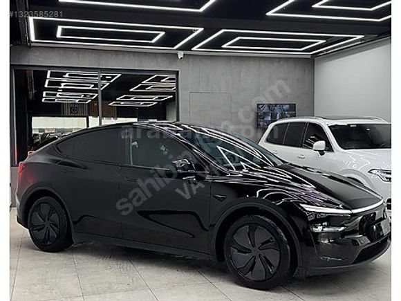 2025 TESLA RWD 7.800KM JUNİPER/CAM TAVAN/ARKA EKRAN/OTOPLOT/FULL