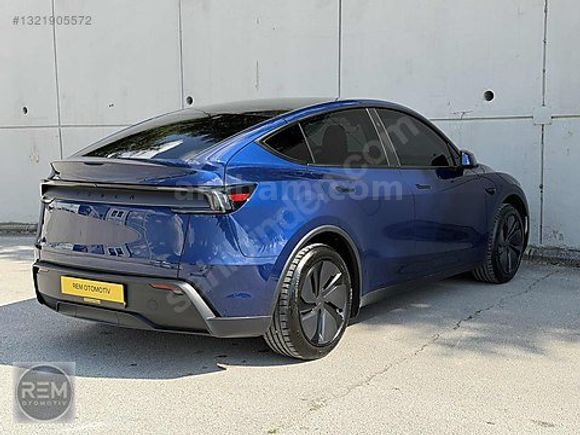 HATASIZ-6001KM-2025-T. JUNİPER MODEL Y SR PREMİUM DEEP BLUE