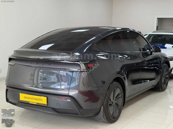 2025 JUNİPER PREMİUM CAM TAVAN ARKA EKRAN RWD OTOPİLOT EAP