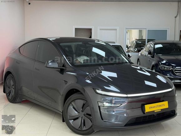 2025 JUNİPER PREMİUM CAM TAVAN ARKA EKRAN RWD OTOPİLOT EAP