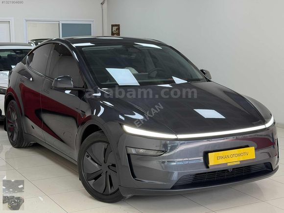 2025 JUNİPER PREMİUM CAM TAVAN ARKA EKRAN RWD OTOPİLOT EAP