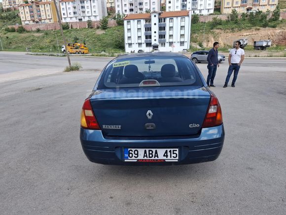 Sahibinden Renault Clio 1.4 RNA 2000 Model