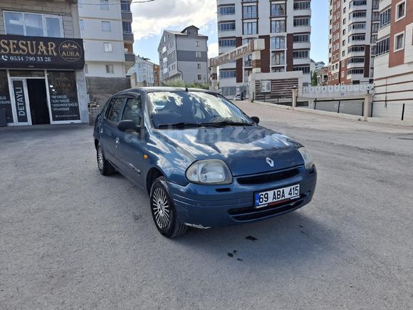 Sahibinden Renault Clio 1.4 RNA 2000 Model