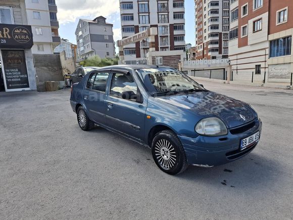 Sahibinden Renault Clio 1.4 RNA 2000 Model