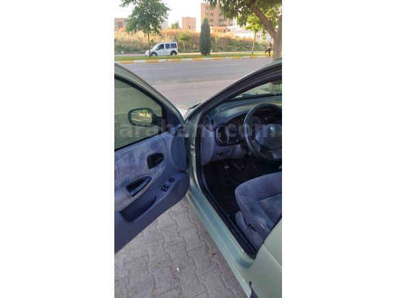 Sahibinden Renault Megane 1.6 RTE 2001 Model