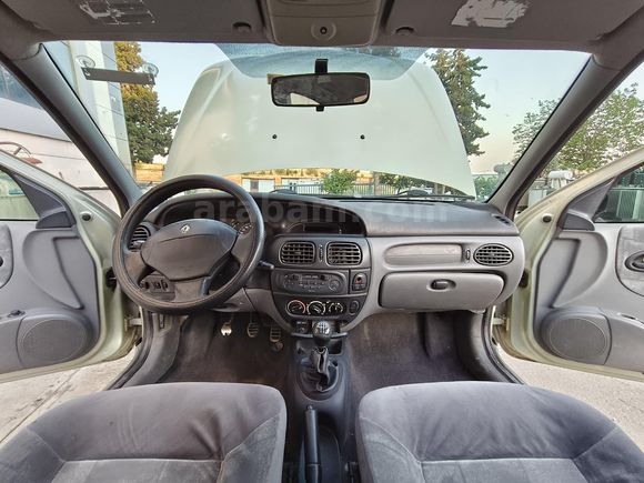 Sahibinden Renault Megane 1.6 RTE 2001 Model