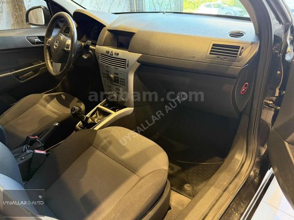 2011 MODEL DİZEL OPEL ASTRA HB