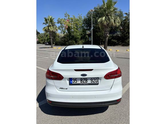 Sahibinden Ford Focus 1.6 TDCi Style 2015 Model 