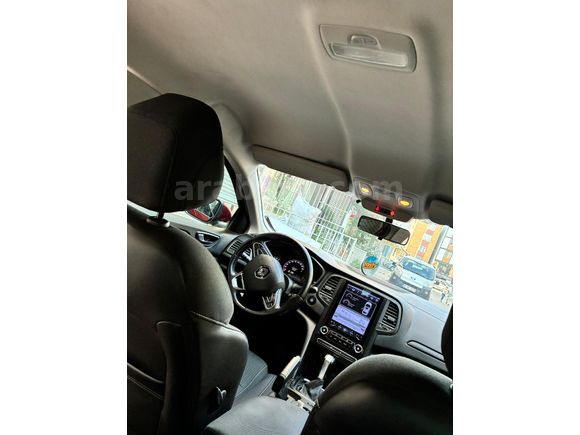Sahibinden Renault Megane 1.5 Blue DCI Touch 2020 Model