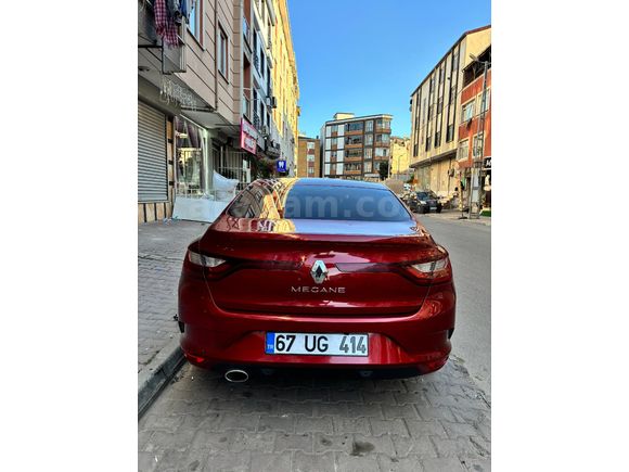 Sahibinden Renault Megane 1.5 Blue DCI Touch 2020 Model