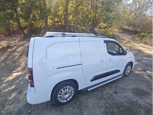 Sahibinden Opel Combo 1.5 CDTI Ultimate XL 2024 Model
