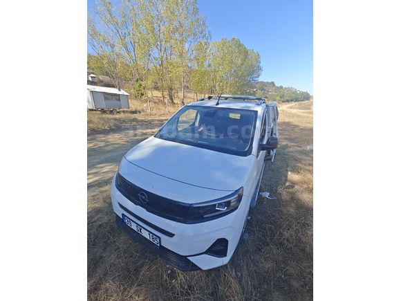 Sahibinden Opel Combo 1.5 CDTI Ultimate XL 2024 Model
