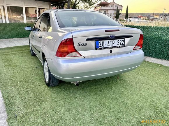 2000 Model Temiz Bakımlı Ford Focus 1.6!!!