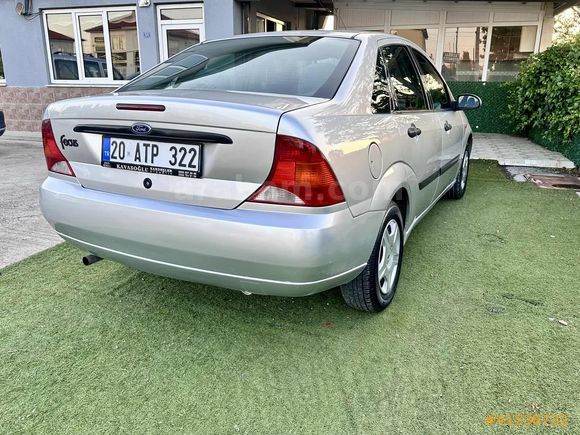 2000 Model Temiz Bakımlı Ford Focus 1.6!!!