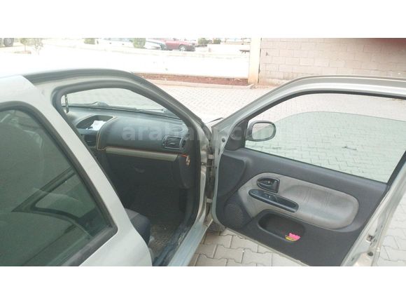 Sahibinden Renault Clio 1.5 dCi Dynamique 2004 Model
