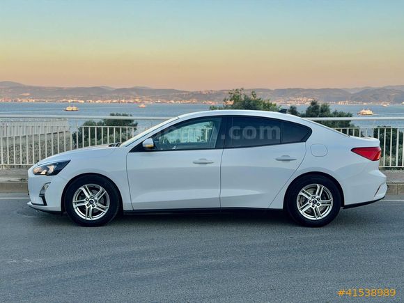 2020 MODEL// 1.5 TDCI OTOMATİK// 140 km// FORD FOCUS