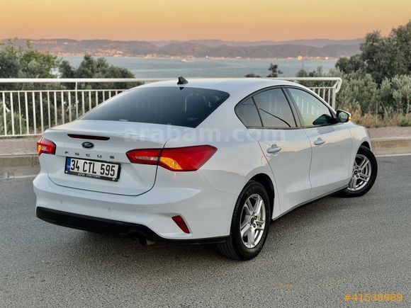 2020 MODEL// 1.5 TDCI OTOMATİK// 140 km// FORD FOCUS