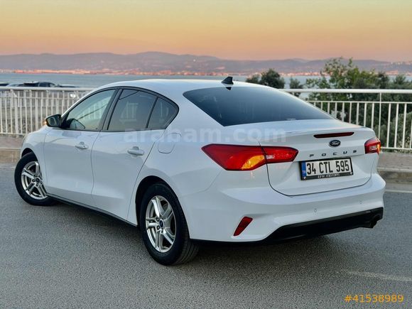 2020 MODEL// 1.5 TDCI OTOMATİK// 140 km// FORD FOCUS