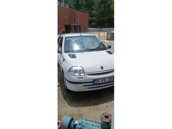 Sahibinden Renault Clio 1.4 2000 Model