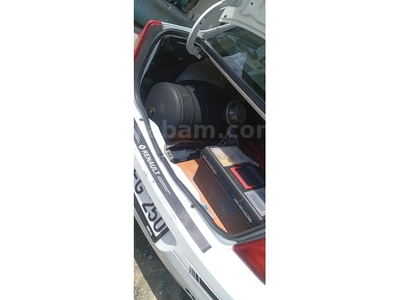 Sahibinden Renault Clio 1.4 2000 Model