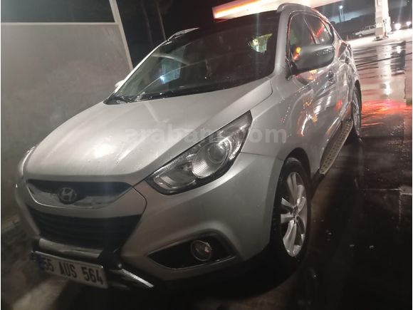 Sahibinden Hyundai ix35 4*4 cam tavan otomatik  muayene yeni en fulu 2.0 Style Plus 2011 Model