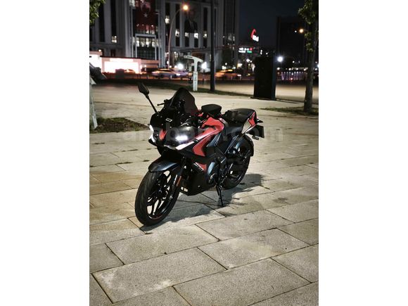 İlk Sahibinden Bakımlı Bajaj Pulsar 200 RS 