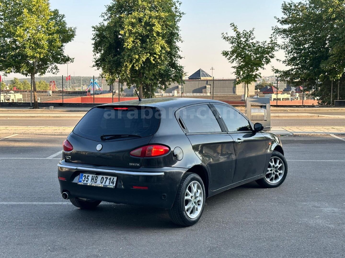 Galeriden Alfa Romeo 147 1.6 TS Progression 2004 Model Gaziantep 295.000 km Füme 3