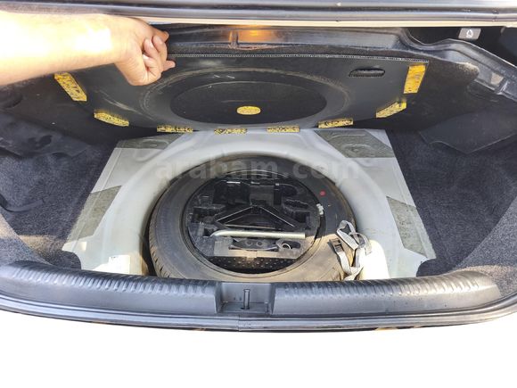 SAHİBİNDEN TEMİZ VOLKSWAGEN JETTA