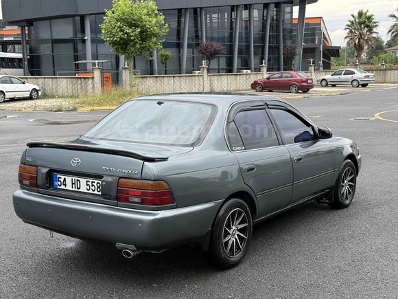Galeriden Toyota Corolla 1.6 GL 1993 Model Sakarya