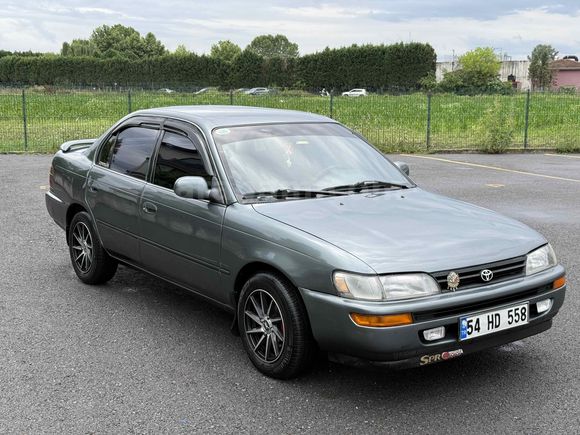 Galeriden Toyota Corolla 1.6 GL 1993 Model Sakarya