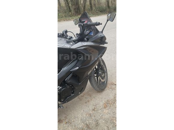 Sahibinden Bajaj Pulsar 200 RS