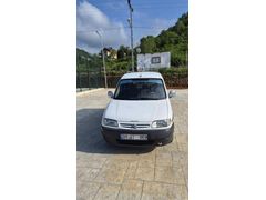 Sahibinden Citroen Berlingo 1.9 D X 2000 Model  245.000 km Beyaz