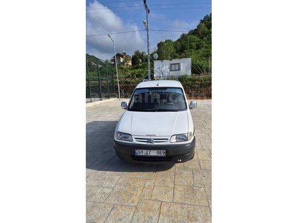 Sahibinden Citroen Berlingo 1.9 D X 2000 Model  245.000 km Beyaz