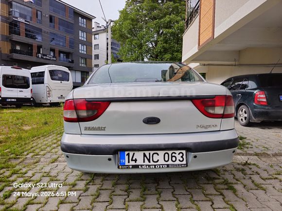 ACİLLL SATILIK Megane 1.6 RTA 2000 Model