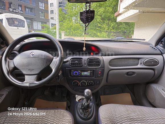 ACİLLL SATILIK Megane 1.6 RTA 2000 Model
