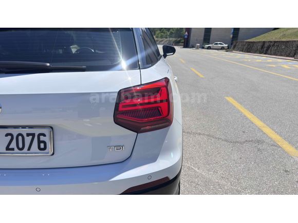 Sahibinden Audi Q2 1.6 TDI Design 2017 Model 
