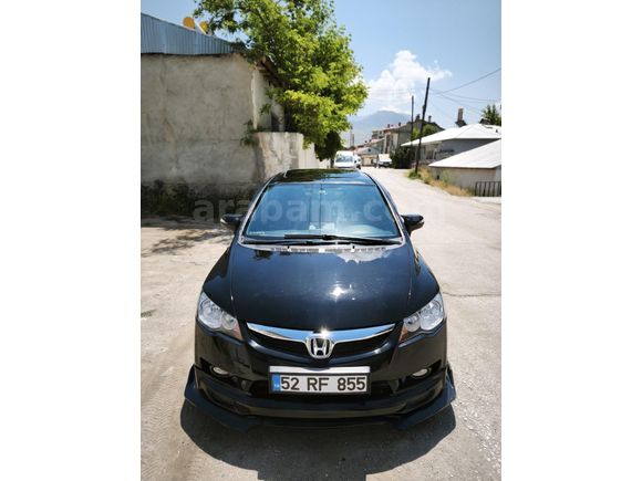 Sahibinden Honda Civic 1.6 Elegance 2011 Model  206.000 km Siyah