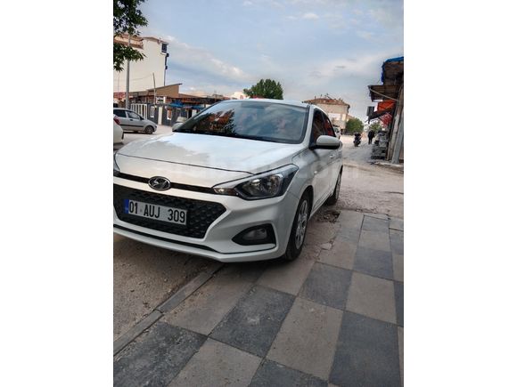 Sahibinden Hyundai i20 1.4 MPI Jump 2018 Model