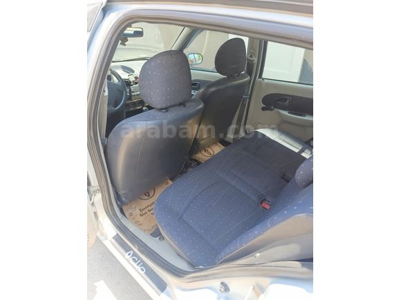 Sahibinden Renault Clio 1.2 Expression 2002 Model