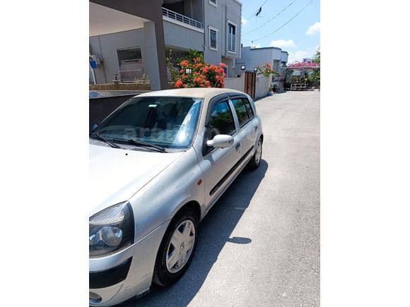 Sahibinden Renault Clio 1.2 Expression 2002 Model