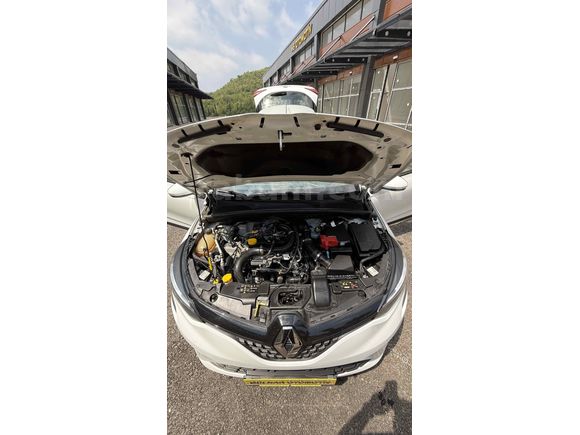 Galeriden Renault Clio 1.0 TCe Joy 2021 Model Mersin