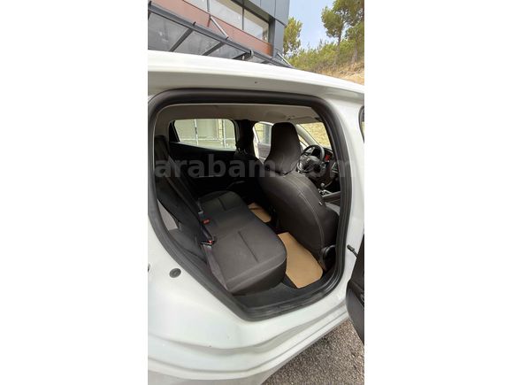 Galeriden Renault Clio 1.0 TCe Joy 2021 Model Mersin