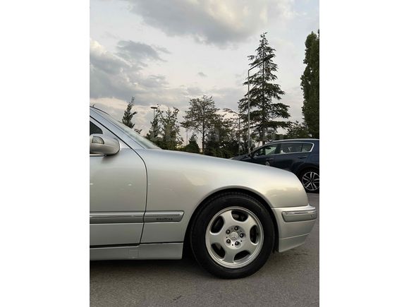 Sahibinden Mercedes - Benz E 200 Kompressor Elegance 2000 Model 