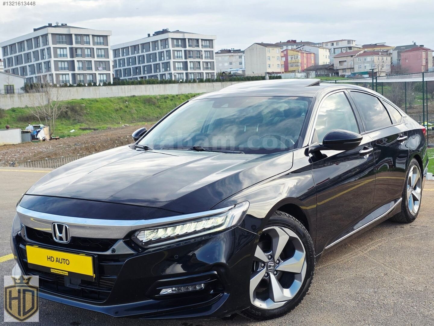 Galeriden Honda Accord 1.5 VTEC Executive Plus 2022 Model İstanbul 52.000 km Siyah 2