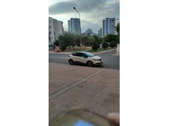 Sahibinden Renault Captur 1.2 TCe Icon 2014 Model Mersin 86.000 km Çift Renk