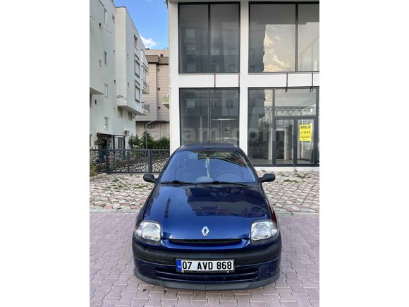 Sahibinden Renault Clio 1.4 RTA 2000 Model  264.000 km Mavi