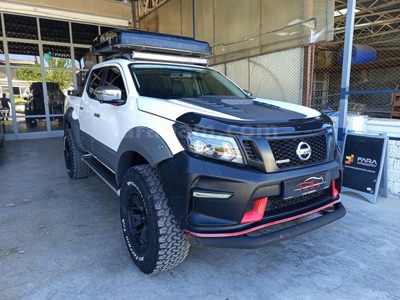 2019 NISSAN NAVARA 2.3 DCI 4x4 PLATINUM AKSESUARLI