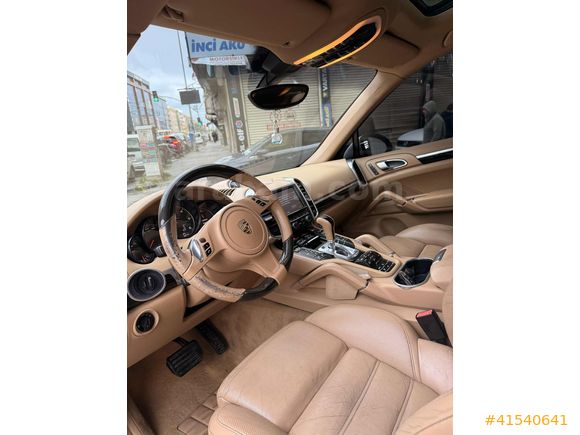 ERPAY OTOMOTİV'DEN 2012 MODEL PORSCHE CAYENNE 3.0DİESEL HATASIZ