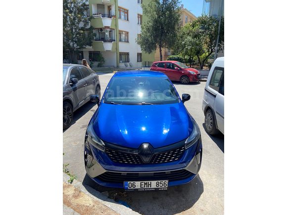 Sahibinden Renault Clio 1.0 TCe Techno Esprit Alpine 2024 Model Kazasız Boyasız Tramersiz